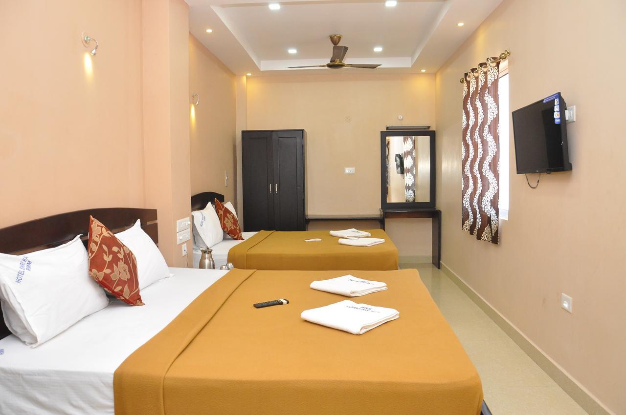 Hotel Shri Kannika ราเมศวาราม ภายนอก รูปภาพ